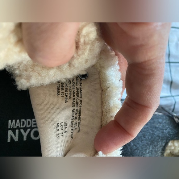 Madden NYC Women's SIZE 6 Gray Flannel Hiker Wedge Faux Fur Lace Up Boots NEW - Picture 5 of 6